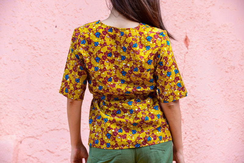 ラップ・トップス Wrap Tops